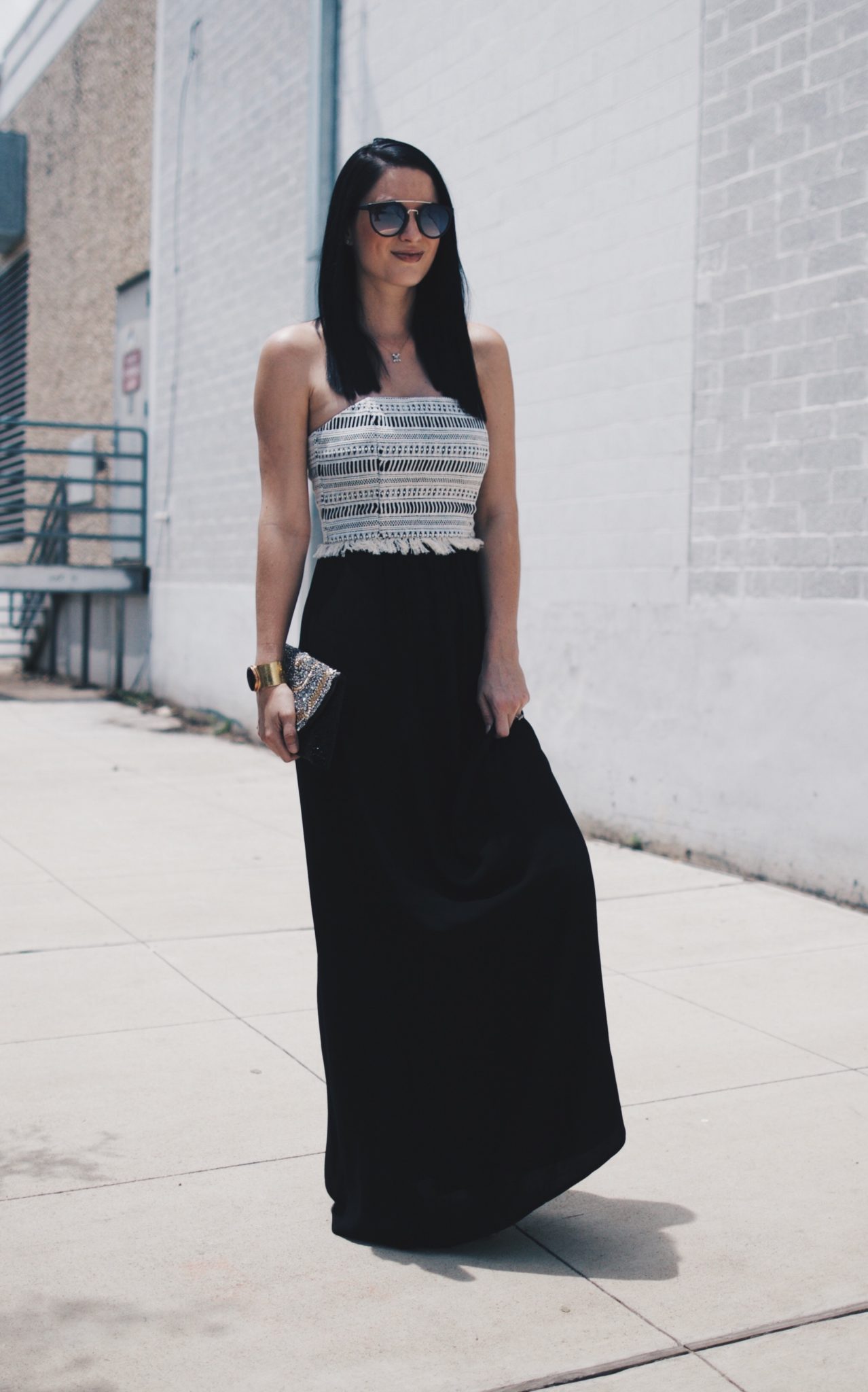 Strapless Dress | how to style a strapless dress | how to wear a strapless dress | summer fashion tips | summer outfit ideas | summer style tips | what to wear for summer | warm weather fashion | fashion for summer | style tips for summer | outfit ideas for summer || Dressed to Kill