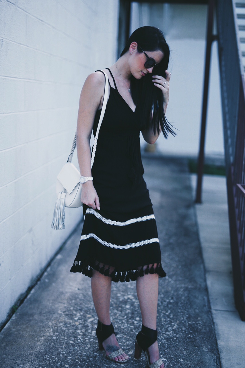 Tassle Black Dress | summer fashion tips | summer outfit ideas | summer style tips | what to wear for summer | warm weather fashion | fashion for summer | style tips for summer | outfit ideas for summer || Dressed to Kill
