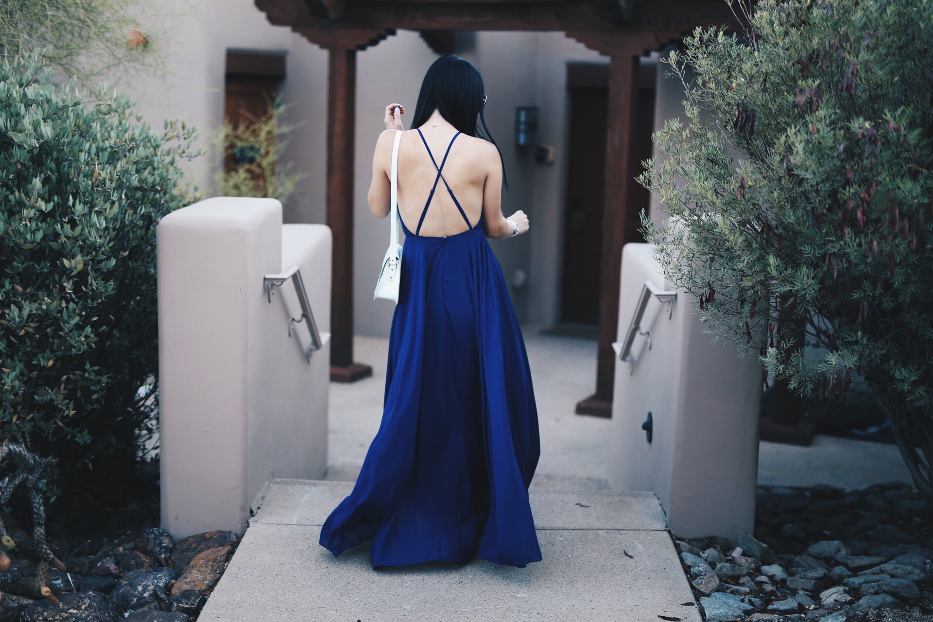 Blue Maxi Dress  | how to style a maxi dress | how to wear a maxi dress | maxi dress style tips | summer fashion tips | summer outfit ideas | summer style tips | what to wear for summer | warm weather fashion | fashion for summer | style tips for summer | outfit ideas for summer || Dressed to Kill