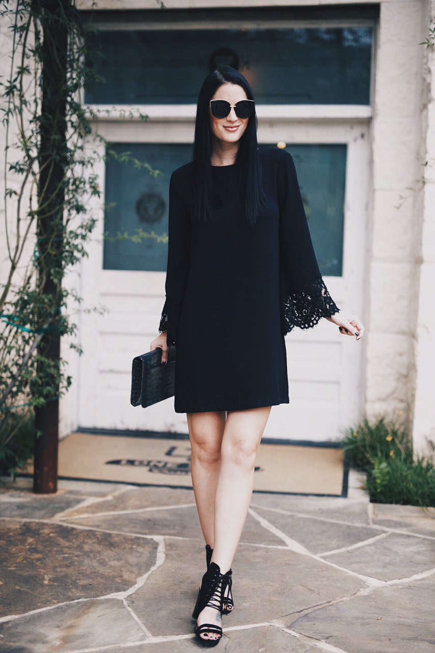 little black dress for fall | the best lbd for fall | little black dress style ideas | how to style a black dress | fall dresses | dresses for fall | fall fashion tips | fall outfit ideas | fall style tips | what to wear for fall | cool weather fashion | fashion for fall | style tips for fall | outfit ideas for fall || Dressed to Kill #fallstyle #lbd #littleblackdress #falldresses