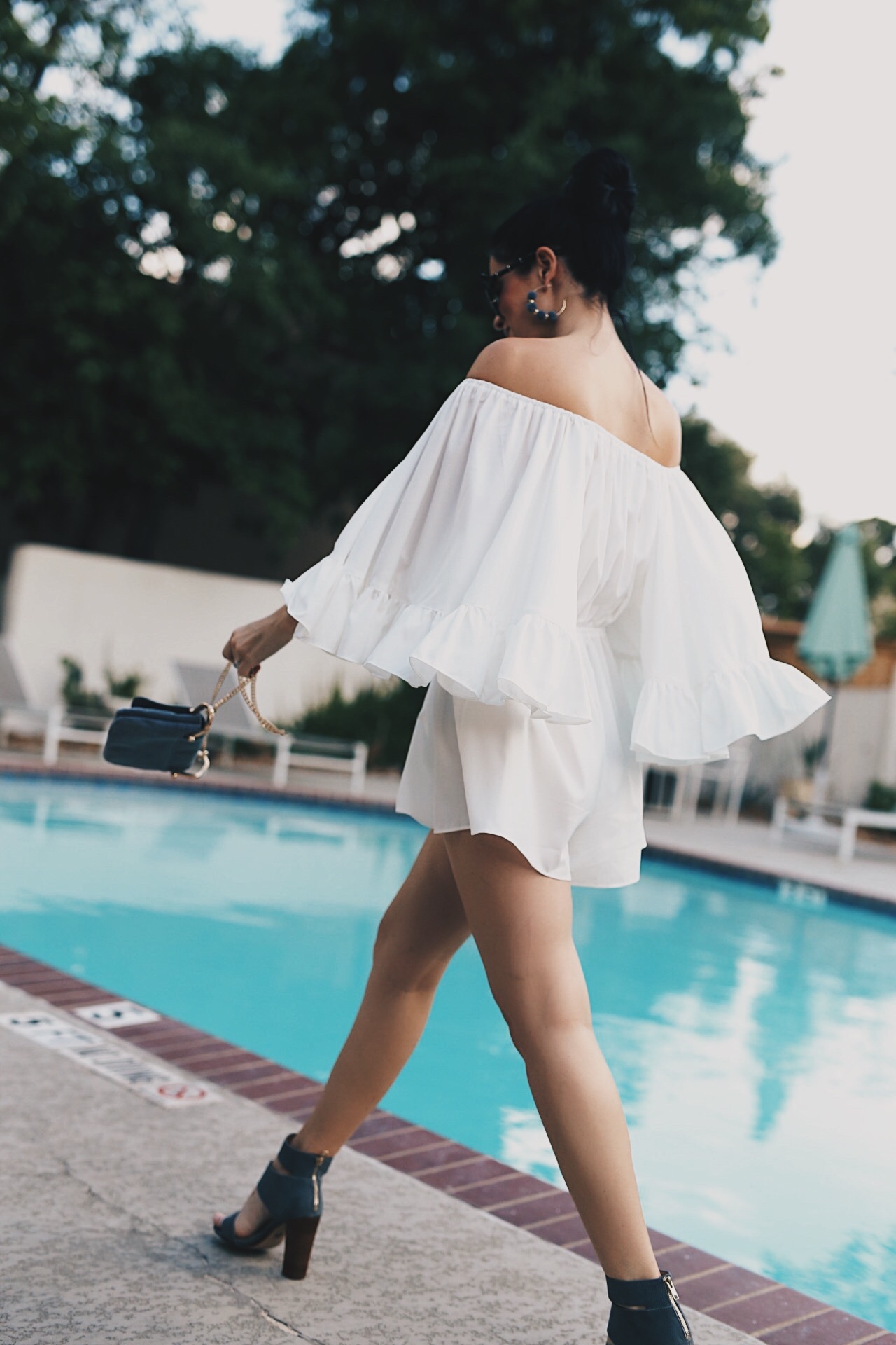 The Best Rompers for a Long Torso | how to wear a romper if you have a long torso | how to style a romper | summer fashion | summer style | dress for summer | what to wear for summer | warm weather fashion | summer fashion tips | summer style ideas | summer outfit ideas || Dressed to Kill