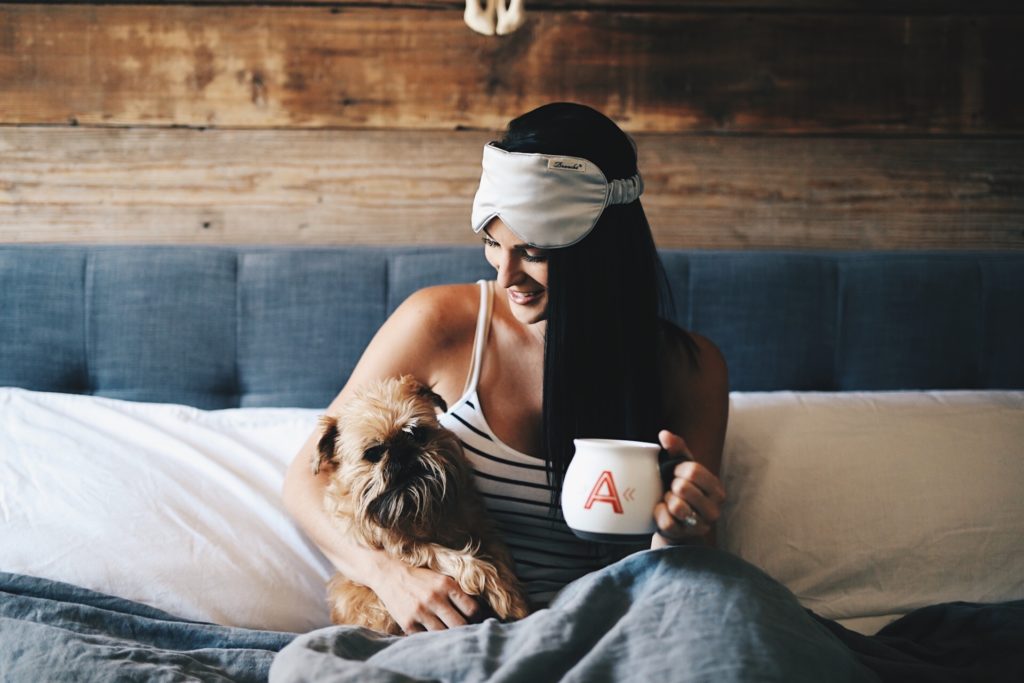 DTKAustin is sharing a few easy tips on how to finally get a good night's sleep without having to take sleeping medicine. Time to get the best sleep of your life!