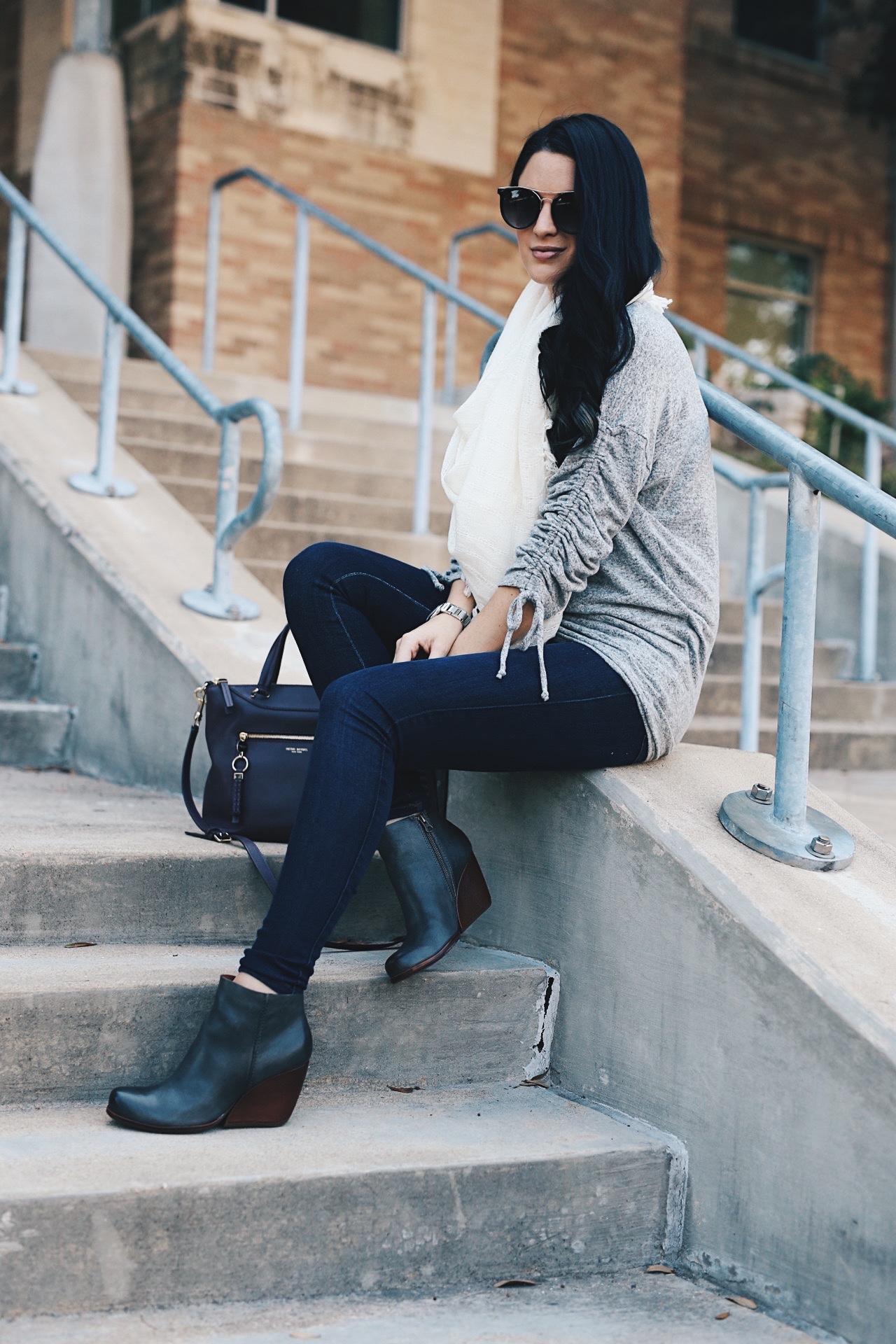 DTKAustin shares why she loves leather shoe brand Kork-Ease and why you should be online shopping at Zappos. | fall fashion tips | fall outfit ideas | fall style tips | what to wear for fall | cool weather fashion | fashion for fall | style tips for fall | outfit ideas for fall || Dressed to Kill