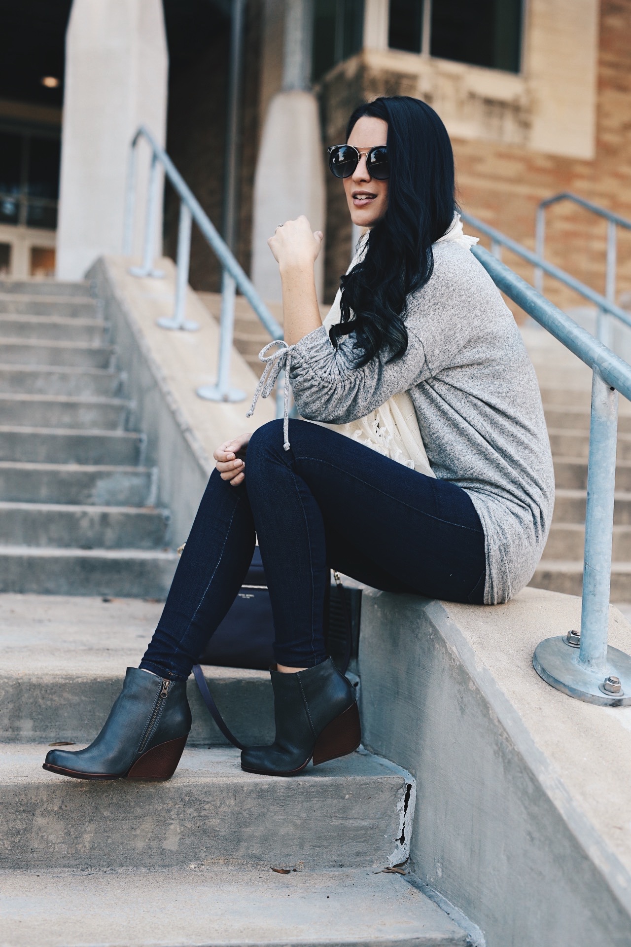 DTKAustin shares why she loves leather shoe brand Kork-Ease and why you should be online shopping at Zappos. | fall fashion tips | fall outfit ideas | fall style tips | what to wear for fall | cool weather fashion | fashion for fall | style tips for fall | outfit ideas for fall || Dressed to Kill