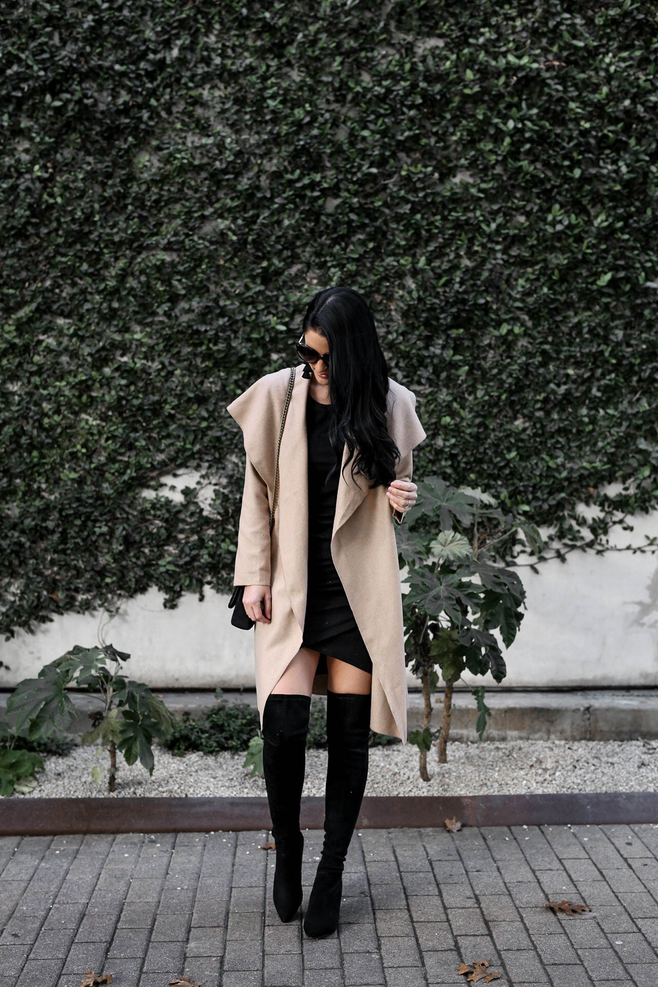 DTKAustin shares her top affordable coats from Chicwish that are under $100. Handbag from Henri Bendel, OTK boots from Goodnight Macaroon. | winter coats for women | how to style winter coats | affordable winter coats | winter style tips | winter fashion tips || Dressed to Kill #wintercoats #affordablewinterfashion #winterfashion - 10 Must-Have Classic Affordable Coats for Winter by Austin fashion blogger Dressed to Kill
