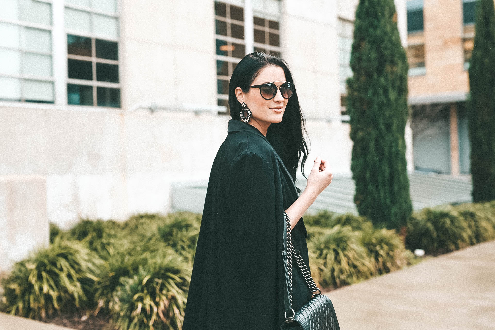 DTKAustin is sharing a major sale alert on the Laundry by Shelli Segal site. This black tuxedo cape and lace cami are both on sale. - Shelli Segal Removable Tuxedo Cap by popular Austin style blogger Dressed to Kill