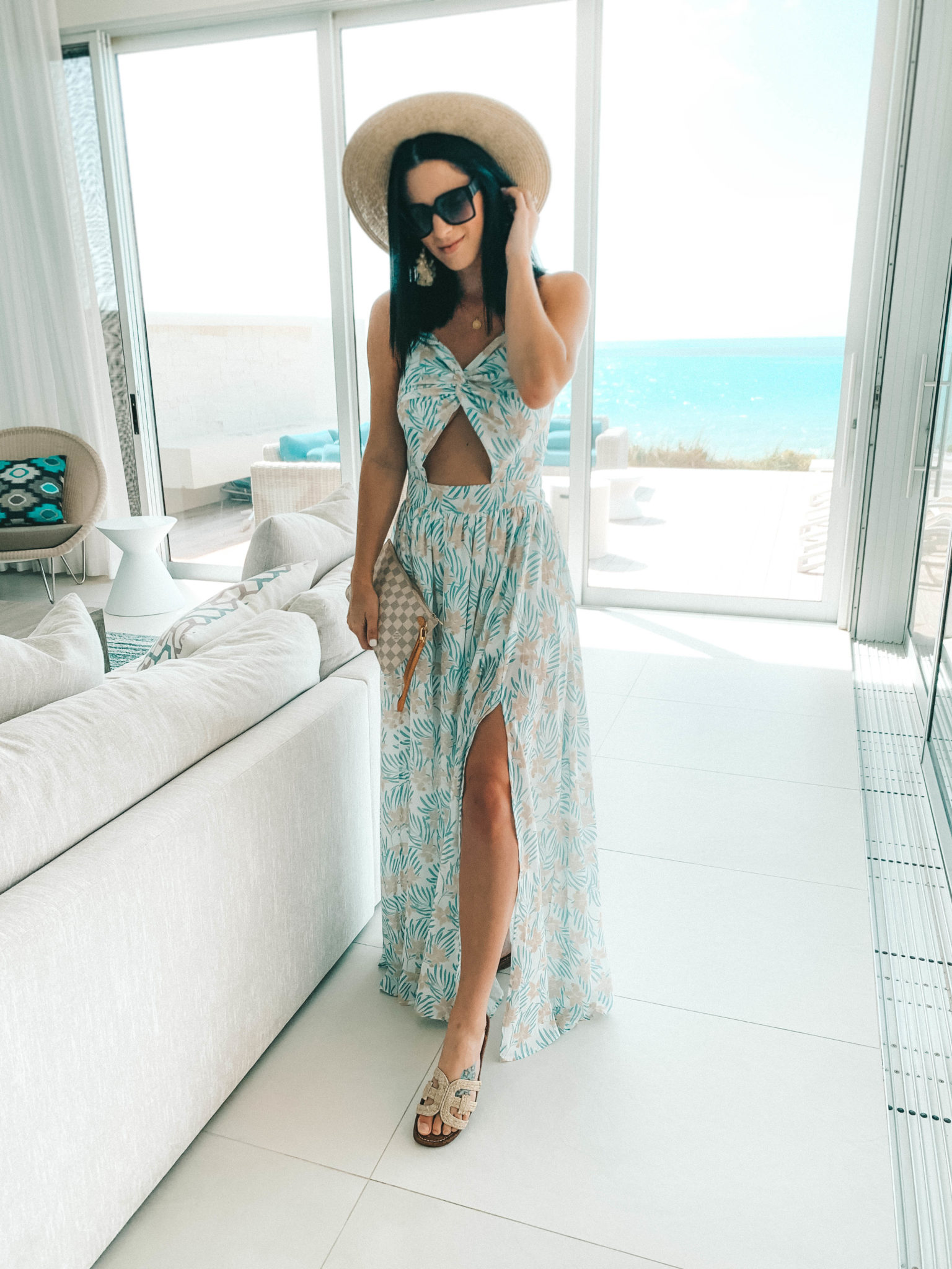 Amaryllis Apparel Abroad Turks & Caicos Summer Try-On by popular Austin fashion blog, Dressed to Kill: image of a woman wearing a Amaryllis Apparel Los Cabos Maxi Dress.